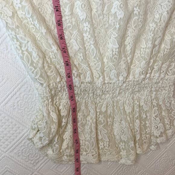 💥💥Nue Options Medium White Lacy Blouse - Picture 12 of 13